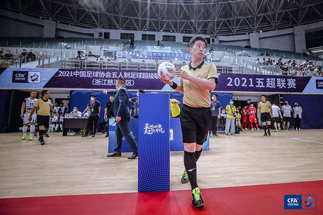 中国U17女篮两连胜！轻取德国！李沅珊关键时刻两记三分打停比赛